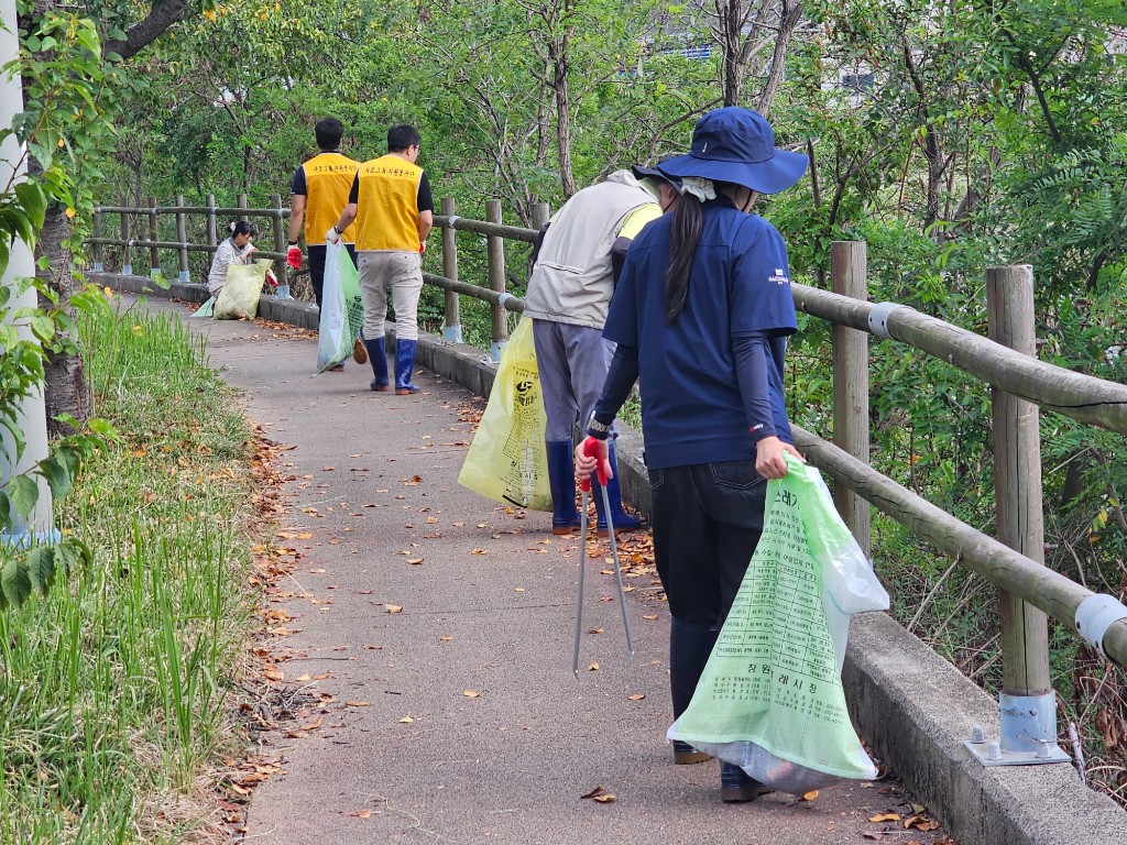 기업경제분과 환경정화활동